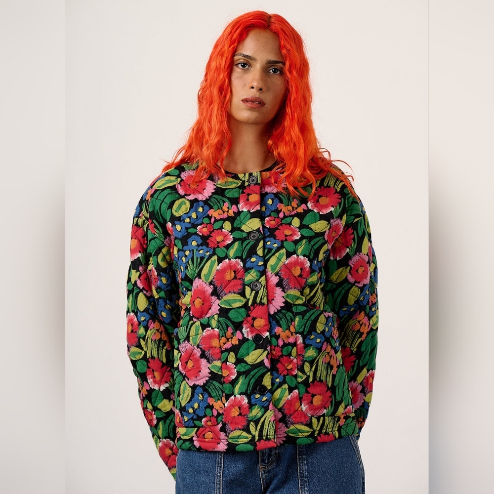 ✨️HOST PICK✨️ Lucy & Yak Oversized Quilted Bomber Jacket with Bold Floral Print - Picture 6 of 7